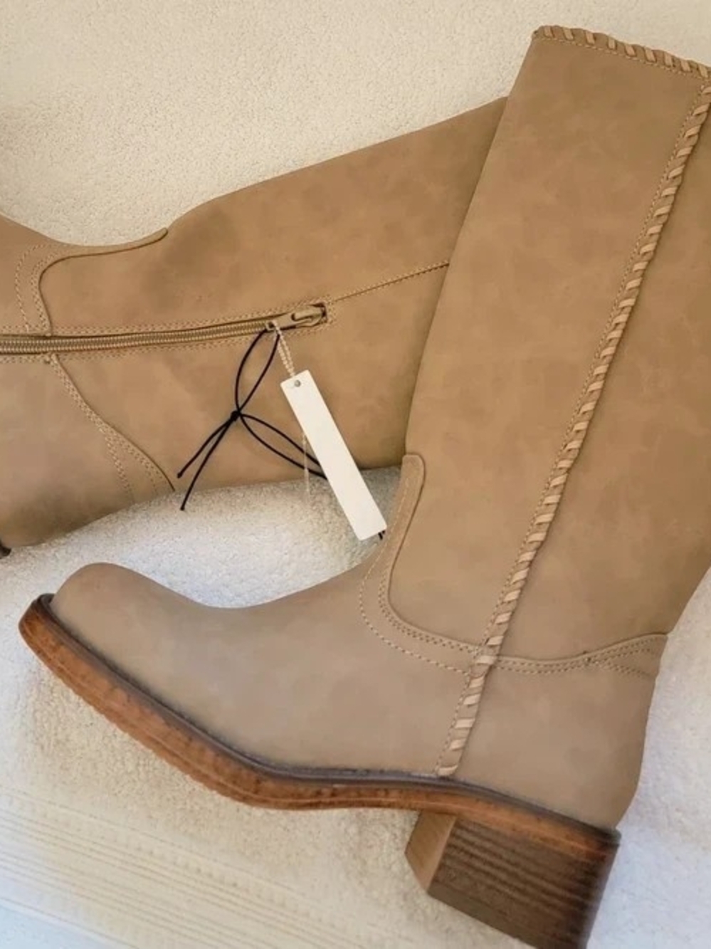 New York & Company Women's Carmen Boots Size 7